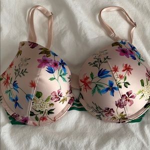 Floral Victoria’s Secret Bra